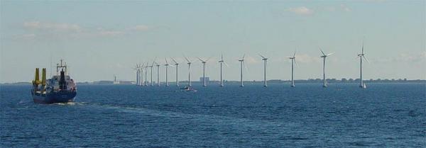 Creative Commons Compartir-Igual 1.0 https://es.wikibooks.org/wiki/Archivo:DanishWindTurbines.jpg